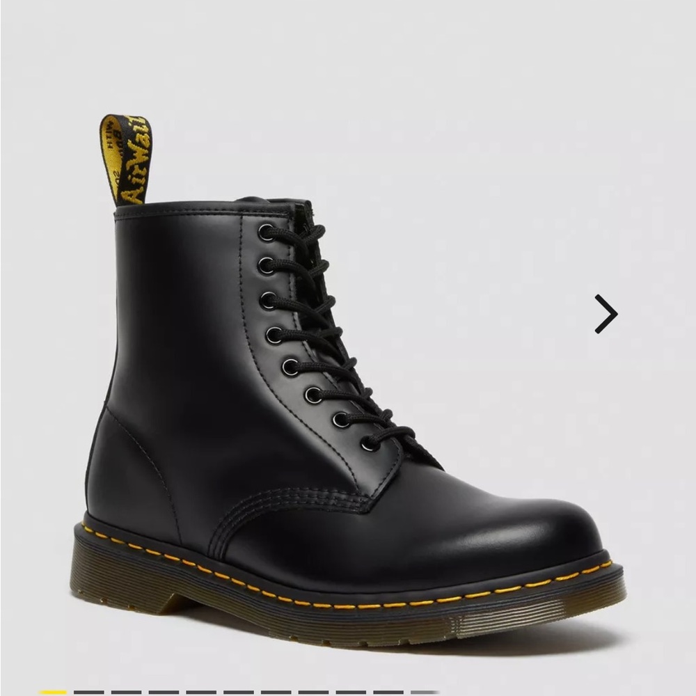 Dr. Martens 1460 Smooth Boots